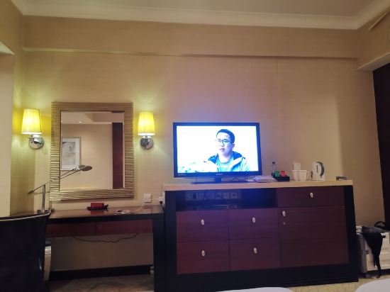 中山大信假日酒店優惠