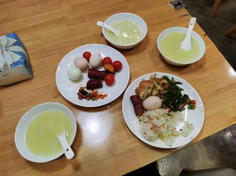 Qiantai Hotel (Nanjing Xinjiekou Wangfu Street) Makanan Photos