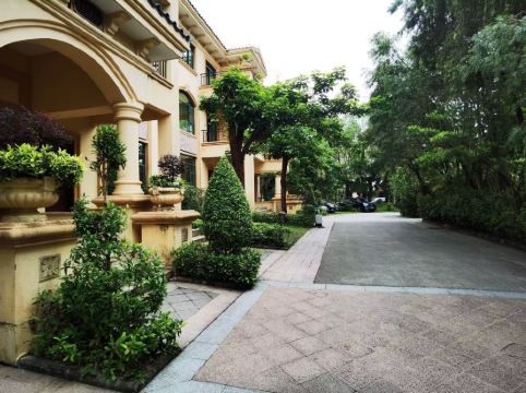 新興榮熙假日酒店優惠