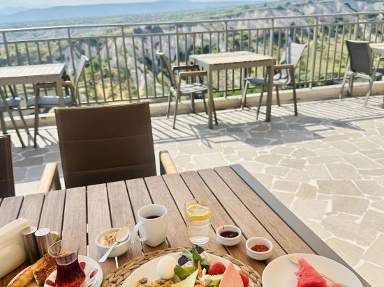 基斯塔洞穴酒店優惠