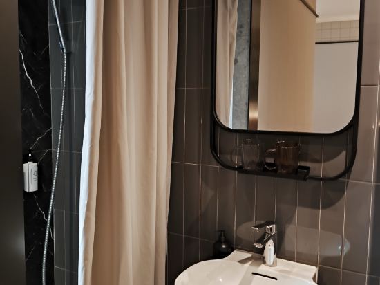 香港中環荷李活道彩鴻酒店優惠