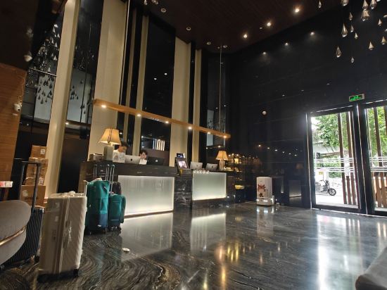 柏高飯店（廣州天河北天平架地鐵站店）優惠