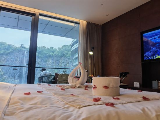 上海佘山世茂洲際酒店（世茂深坑酒店）優惠