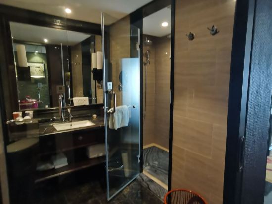 佛山順德香雲紗園林酒店優惠