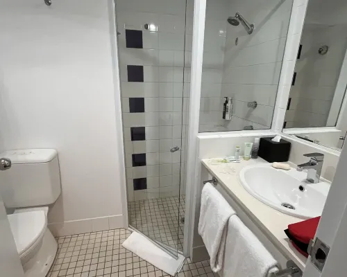 Ibis Styles Sydney Central Rooms Photos