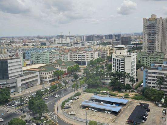 中山大信皇冠假日酒店優惠