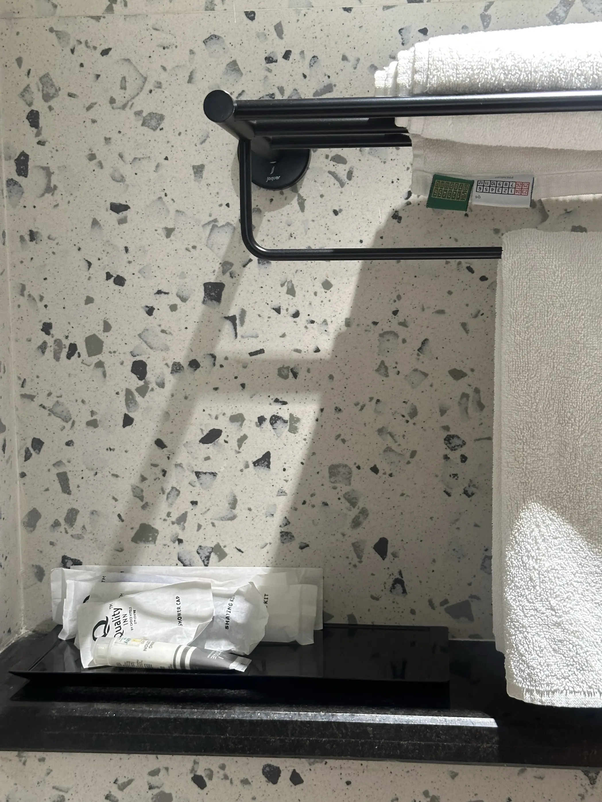 Quality Inn City Centre Varanasi Phòng Photos