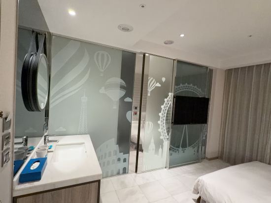 頭等艙飯店（高雄站前館）優惠