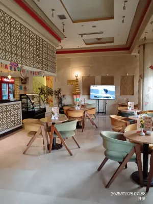 Cleopatra Hotel Öffentliche Flächen Photos