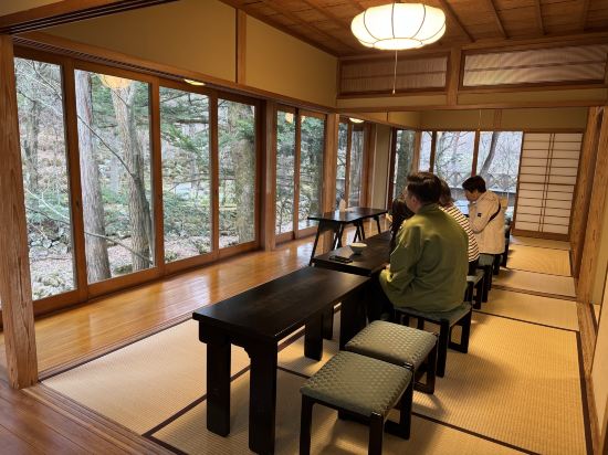 富士山温泉 ホテル鐘山苑 クーポン