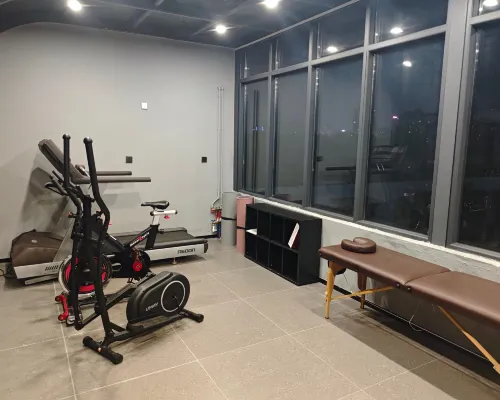 Rufeng Hotel (Wuhan Huanghelou Shouyi Road Subway Station Branch) Здоровье и отдых Photos