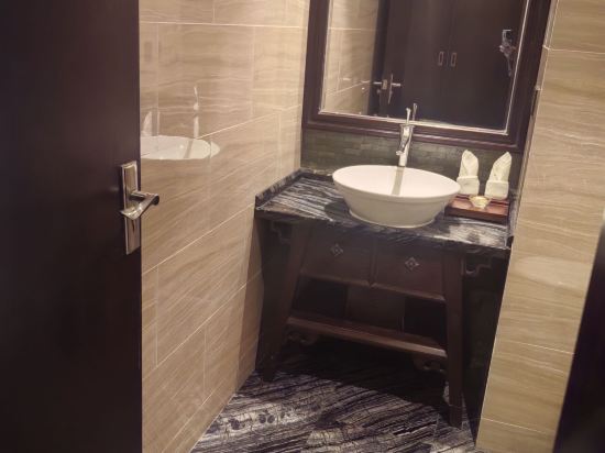 佛山順德香雲紗園林酒店優惠