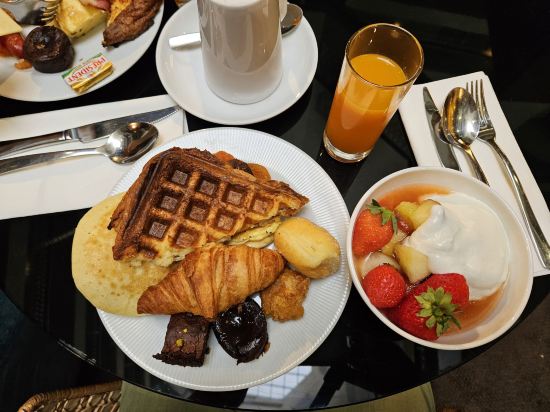 巴黎訥伊酒店優惠