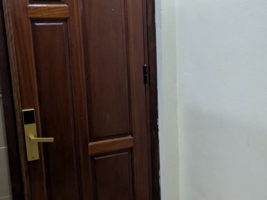 拉提蘇機場飯店優惠