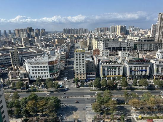 吳川裕達酒店優惠