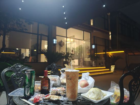 小院河畔民宿優惠