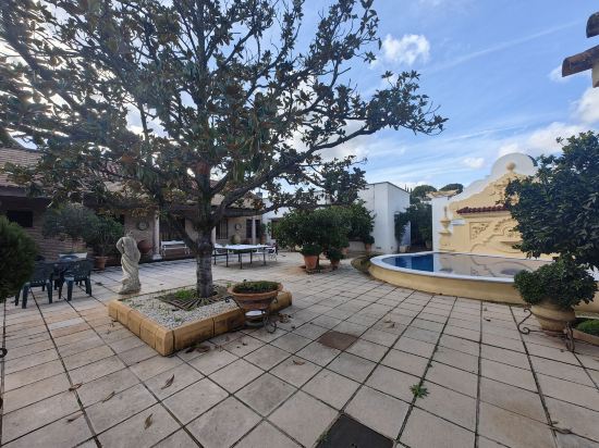 里亞德阿魯扎法酒店優惠