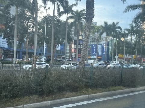 新華蓮商務酒店（珠海拱北口岸城軌站店）優惠