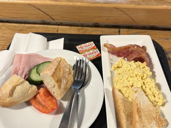 巴黎發電機旅館優惠