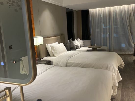 藍圖雲端酒店（深圳龍城廣場地鐵站店）優惠