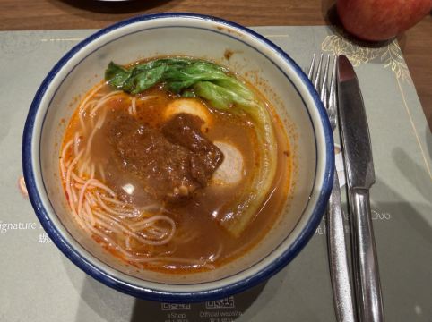 香港九龍東皇冠假日酒店優惠