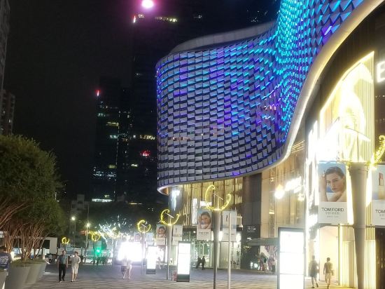 秋果酒店（深圳會展中心崗廈地鐵站店）優惠