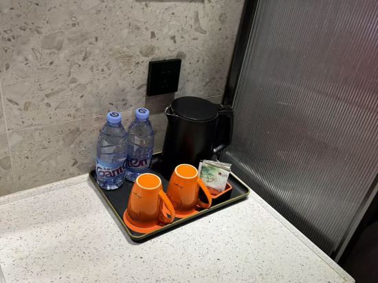 FunGee歡致酒店（長沙IFS國金中心南門口地鐵站店）優惠