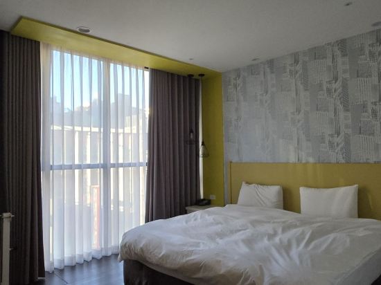 凝萃文旅台中車站店優惠