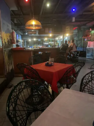 RedDoorz Plus @ Lagoon Resort Zambales Photos