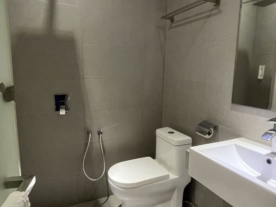 99 號酒店 - 格拉納再也優惠