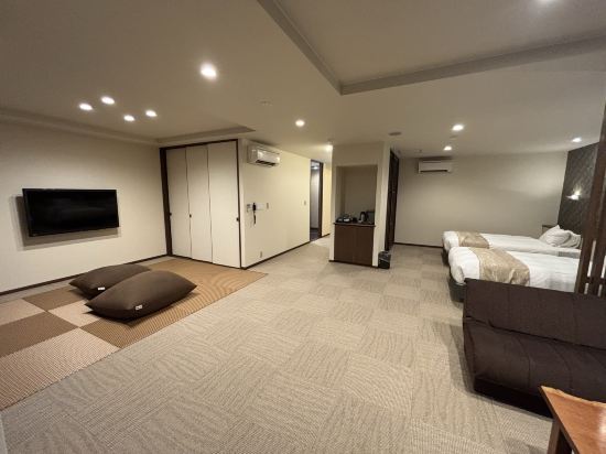 碧き凪ぎの宿　明治館 クーポン