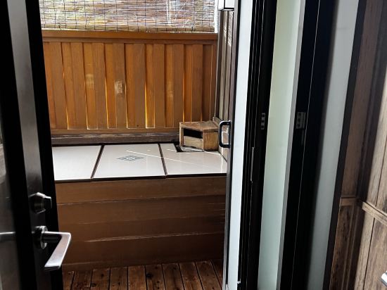 圖克諾尼瓦飯店優惠