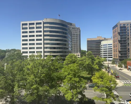 Holiday Inn ARLINGTON AT BALLSTON by IHG Dekat Hotel Photos