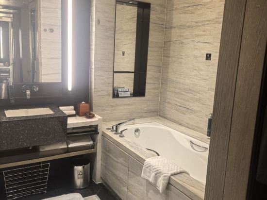 深圳蛇口希爾頓南海酒店優惠