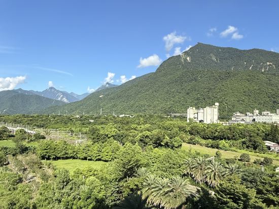 立閣人文旅店優惠