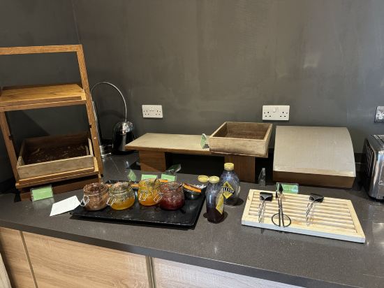 倫敦魯頓提斯特爾快捷酒店優惠