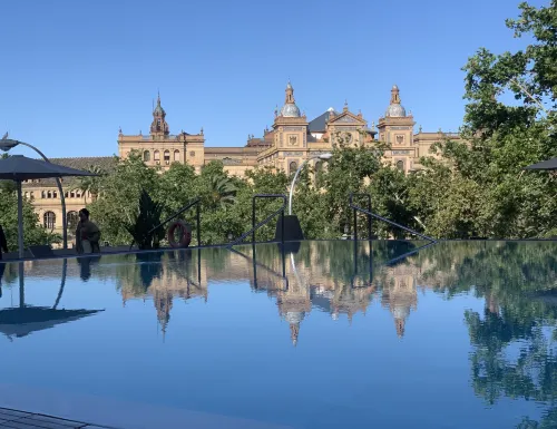 Meliá Sevilla Cerca del hotel Photos