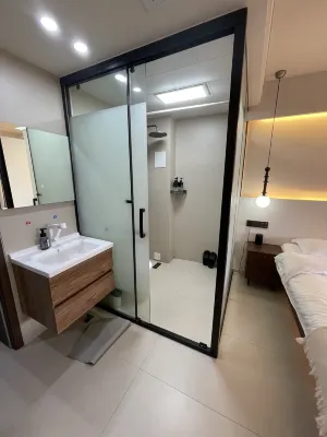 Qingshanjian Riverside Stilt House Inn (Phoenix Ancient Town - Hongqiao North Gate Pier Branch Rooms Photos