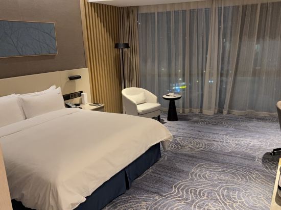 南京喜瑪拉雅假日酒店優惠