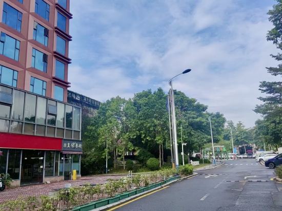 品冠藝術飯店（龍崗華南城店）優惠