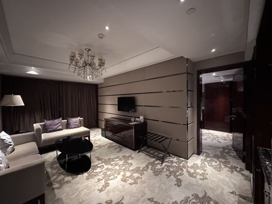 佛山希爾頓酒店優惠