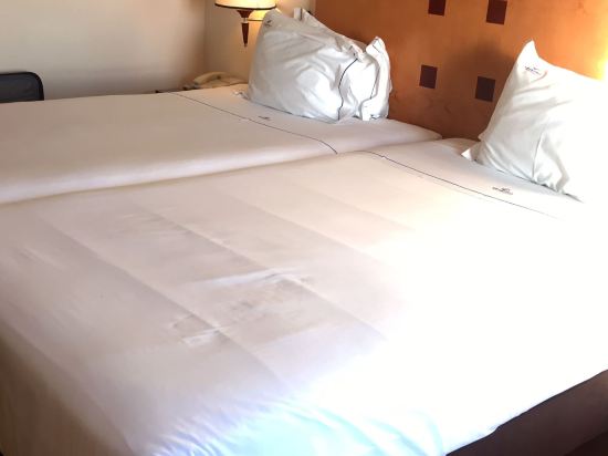 VIP行政聖塔伊里亞酒店優惠