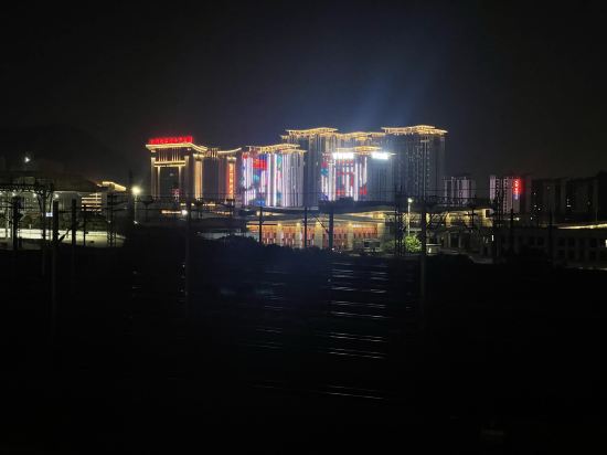 妍榮居飯店（泉州動車站店）優惠