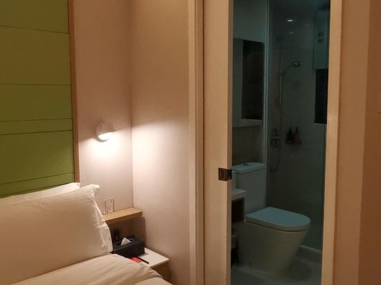 逸東軒住寓（香港灣仔峽道店）優惠