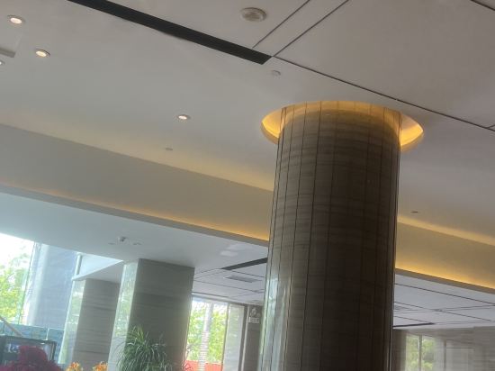 明天飯店（寶安國際機場黃田地鐵站店）優惠