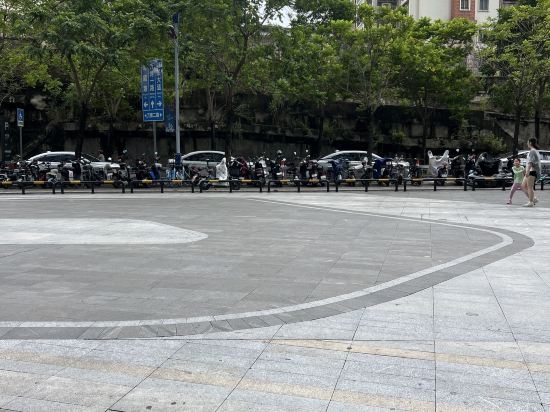 Coalazy複式公寓（廣州番禺南村萬博地鐵站店）優惠
