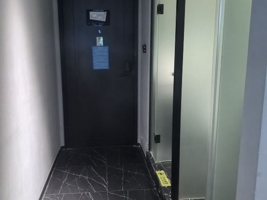 惟凱電競飯店（上海虹橋樞紐龍湖天街店）優惠