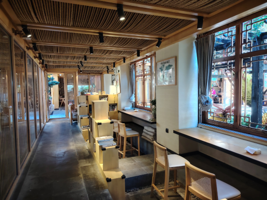 麗江雲見棲舍客棧優惠