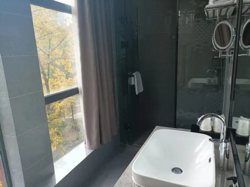 GreenTree Eastern Hotel Rooms Photos