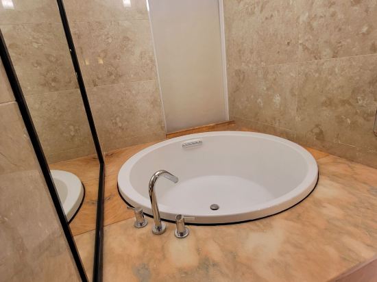 中山利和希爾頓酒店優惠